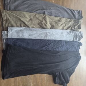 True Classic Men's Short Sleeve T-Shirt Size Small (Pack Of 5)